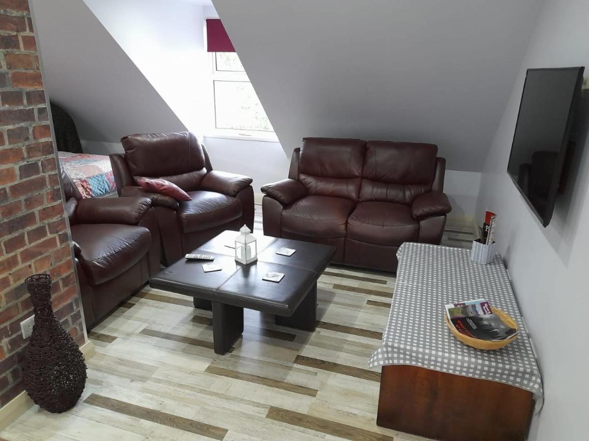 Lyza'S Loft Apartment Kilcoo Ngoại thất bức ảnh