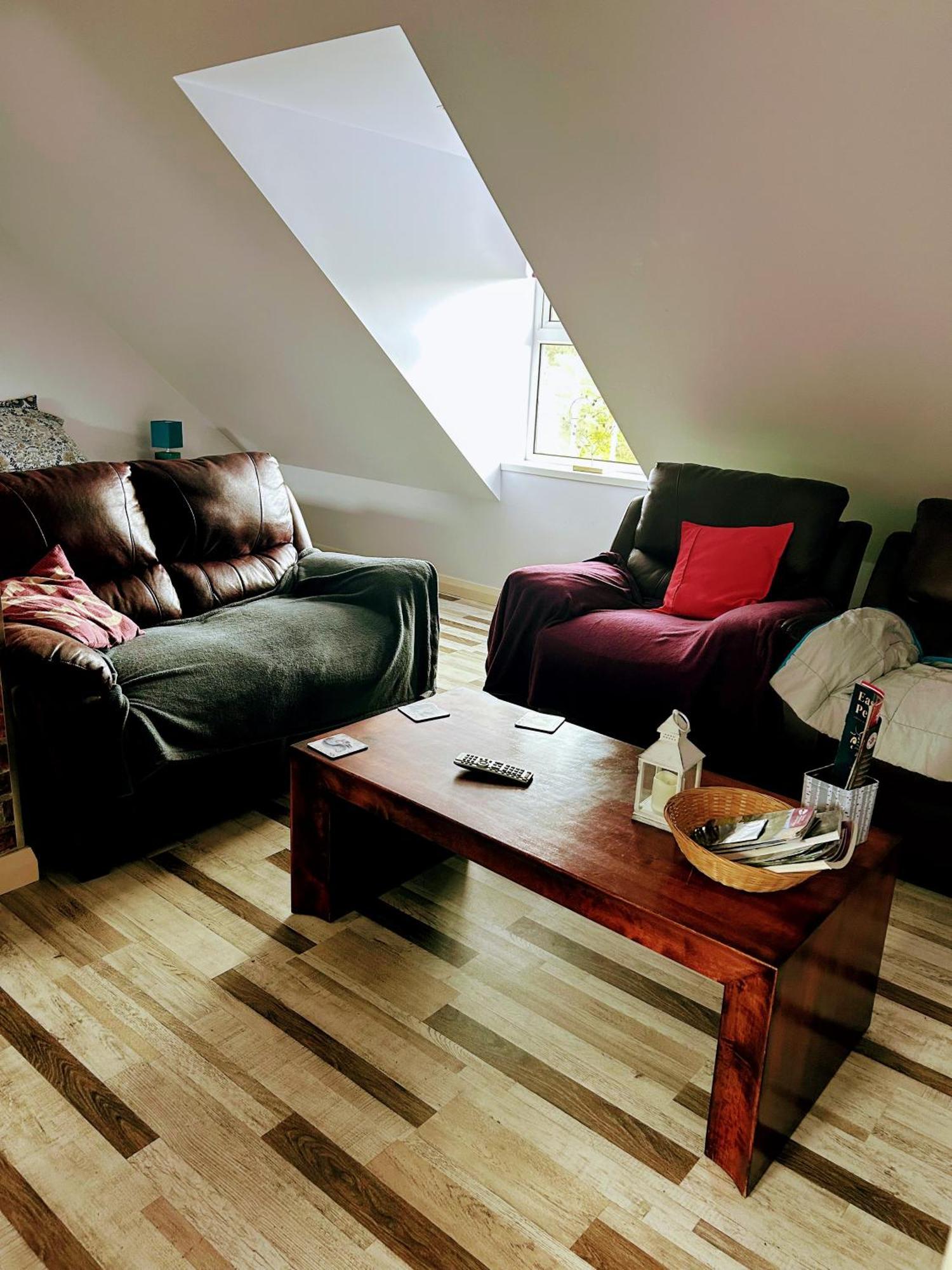 Lyza'S Loft Apartment Kilcoo Ngoại thất bức ảnh