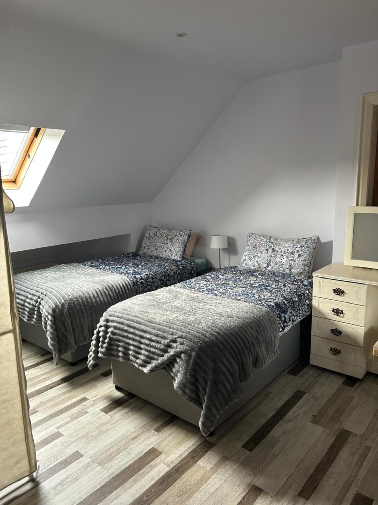 Lyza'S Loft Apartment Kilcoo Ngoại thất bức ảnh